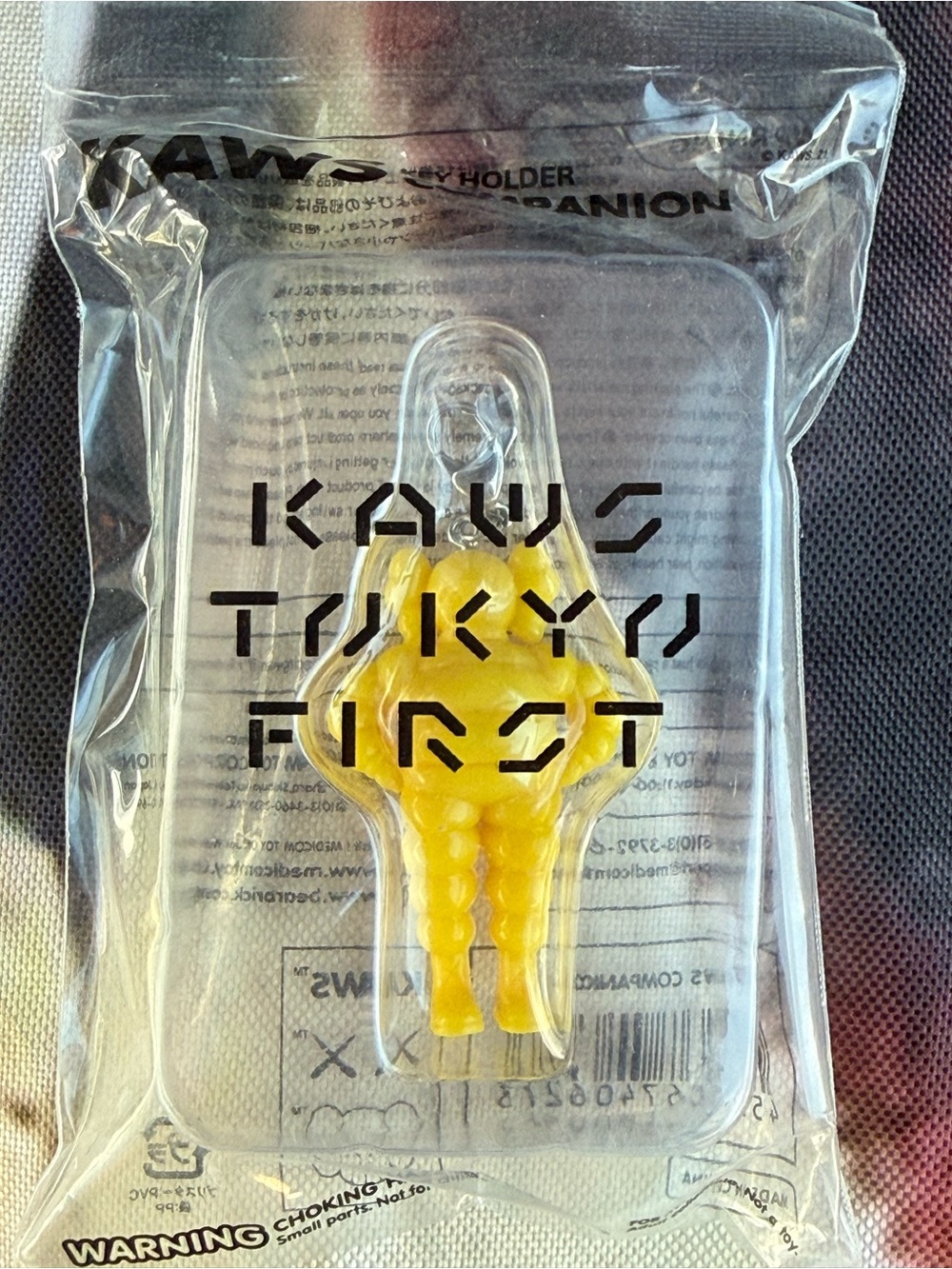 Kaws key holder - Picture 14 of 14